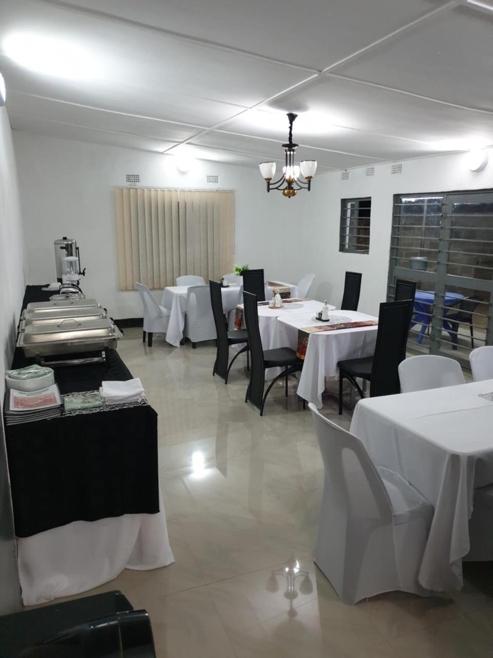 The Oasis Evergreen Lodge Choma 외부 사진