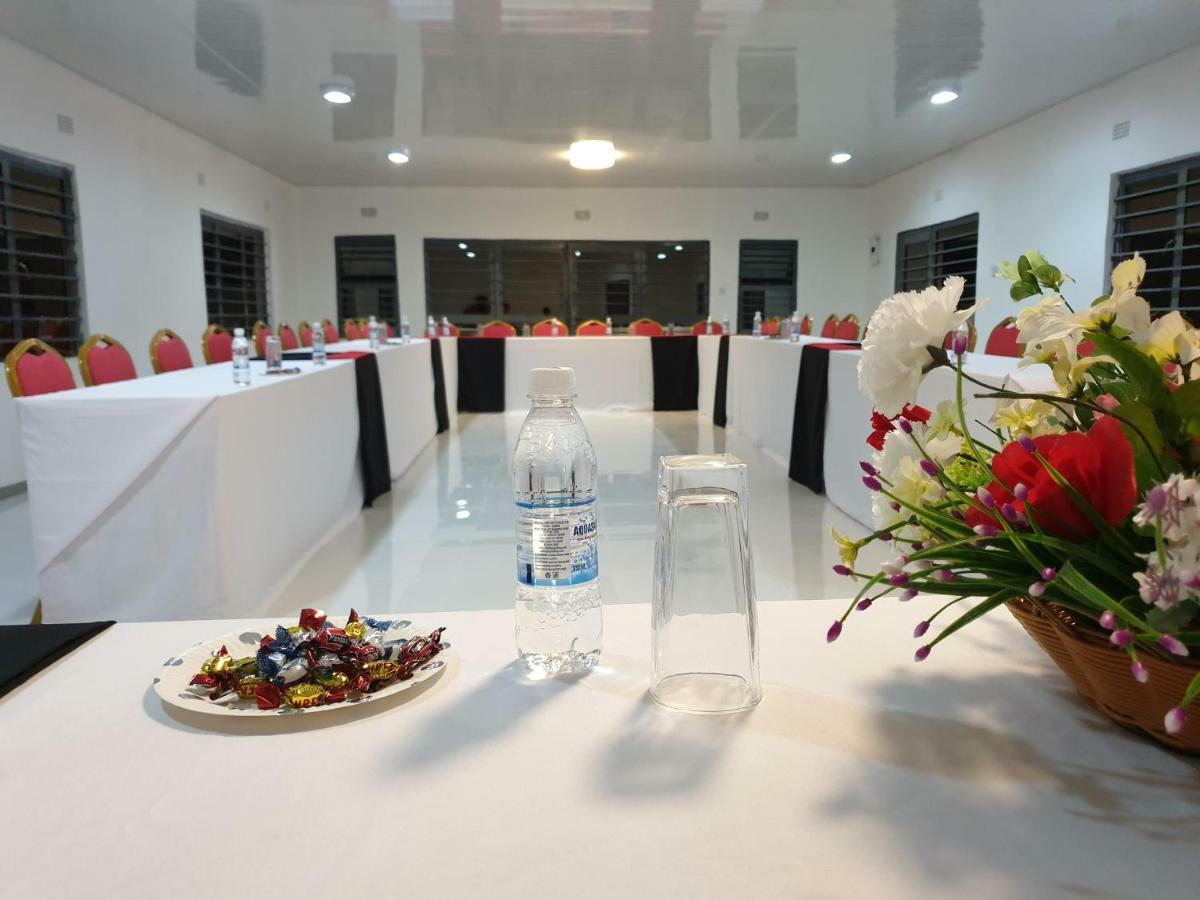 The Oasis Evergreen Lodge Choma 외부 사진