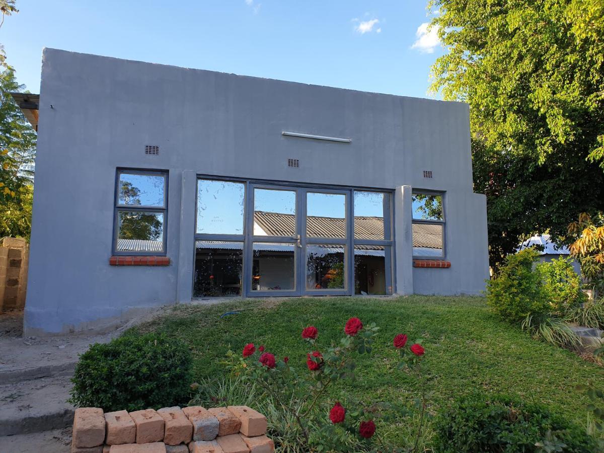 The Oasis Evergreen Lodge Choma 외부 사진