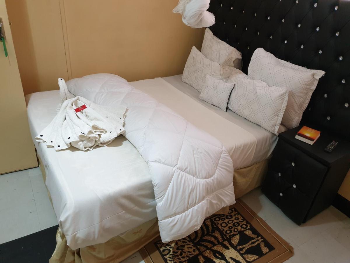 The Oasis Evergreen Lodge Choma 외부 사진
